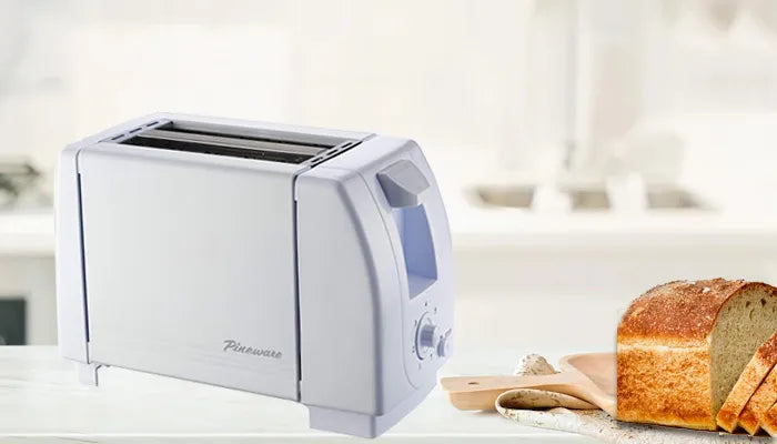 pineware-2-slice-white-toaster