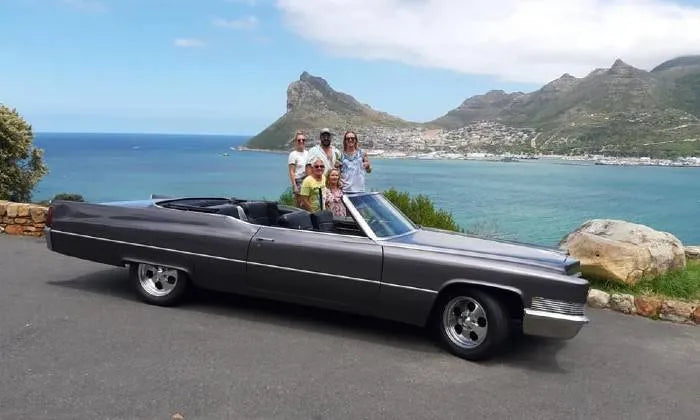 2-hour-convertible-cadillac-tour-with-harley-davidson-tours