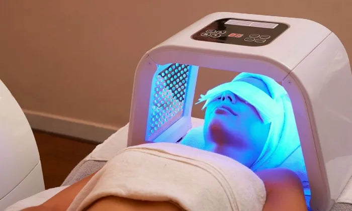 chemical-peel-and-led-light-combo