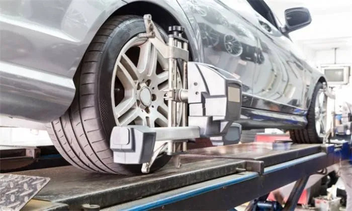 3d-wheel-alignment-with-optional-rotation-and-balancing