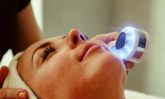skin-peel-including-led-light-therapy