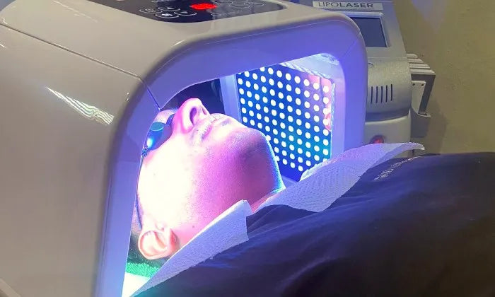 express-facial-with-20-min-omega-light-therapy