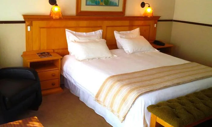 klein-karoo-1-night-anytime-stay-for-two-including-breakfast-at-turnberry-boutique-hotel